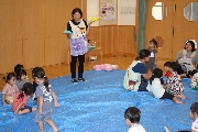 公開保育～小麦粉ねんどで遊ぼう！～